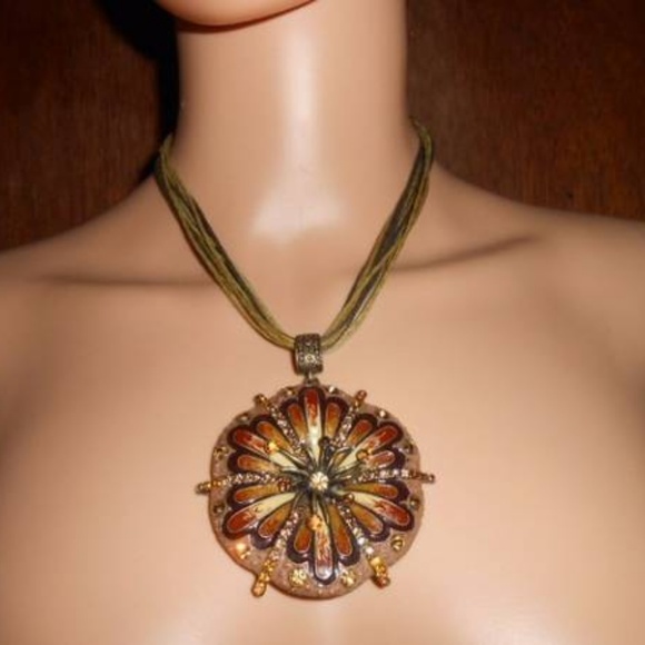 Large Sparkly Enamel Flower Pendant Necklace - Picture 2 of 7